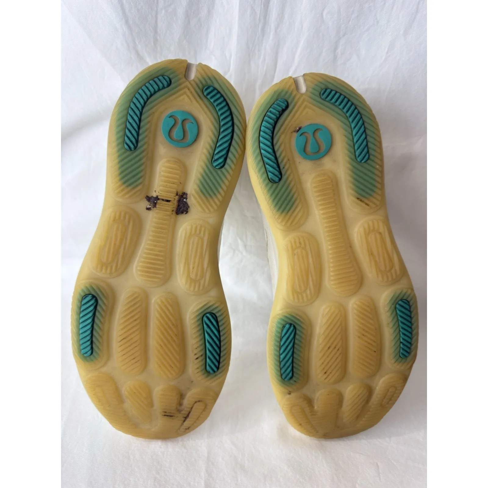 Lululemon Strongfeel Train Women’s Training Sneakers, Cream, Size 7.5 Running White - Image 13