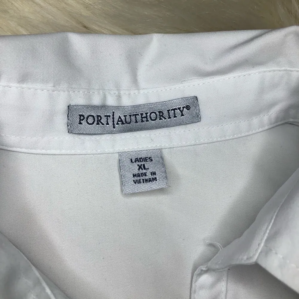 Port Authority white 3/4 sleeve button down XL - Image 3