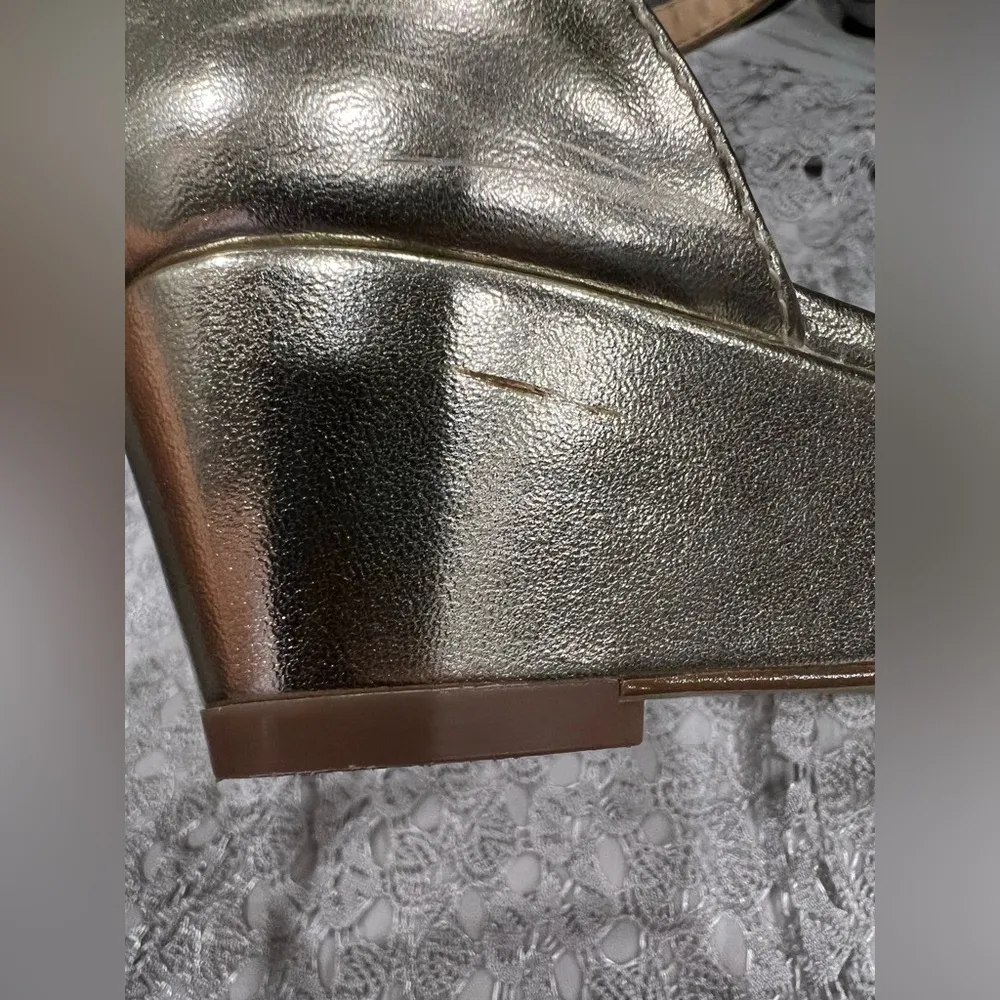 Badgley Mischka Jeweled Sandals Women’s Gold Size 7.5 Strappy Wedge Heel - Image 14