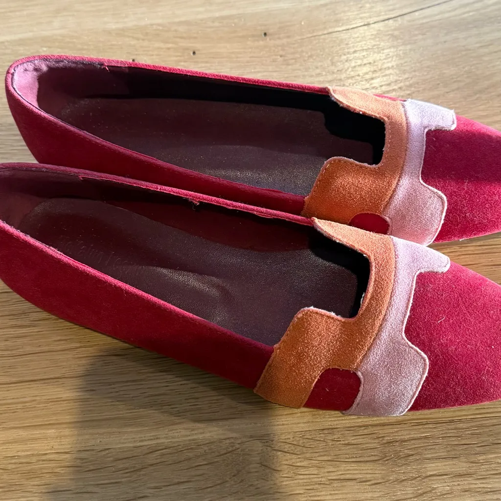 Stylish Red and Pink Women's Loafers - Image 2