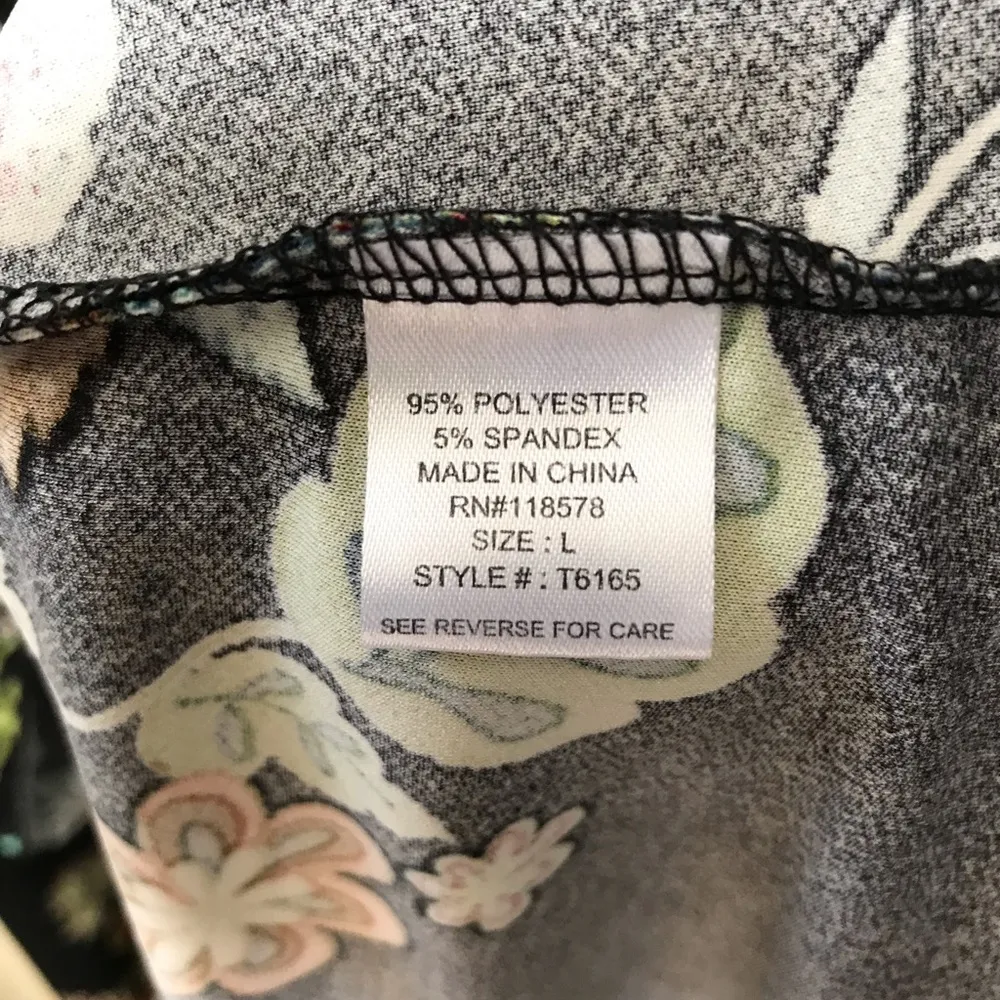 Haute Project wrap dress NWT size Large Black - Image 7