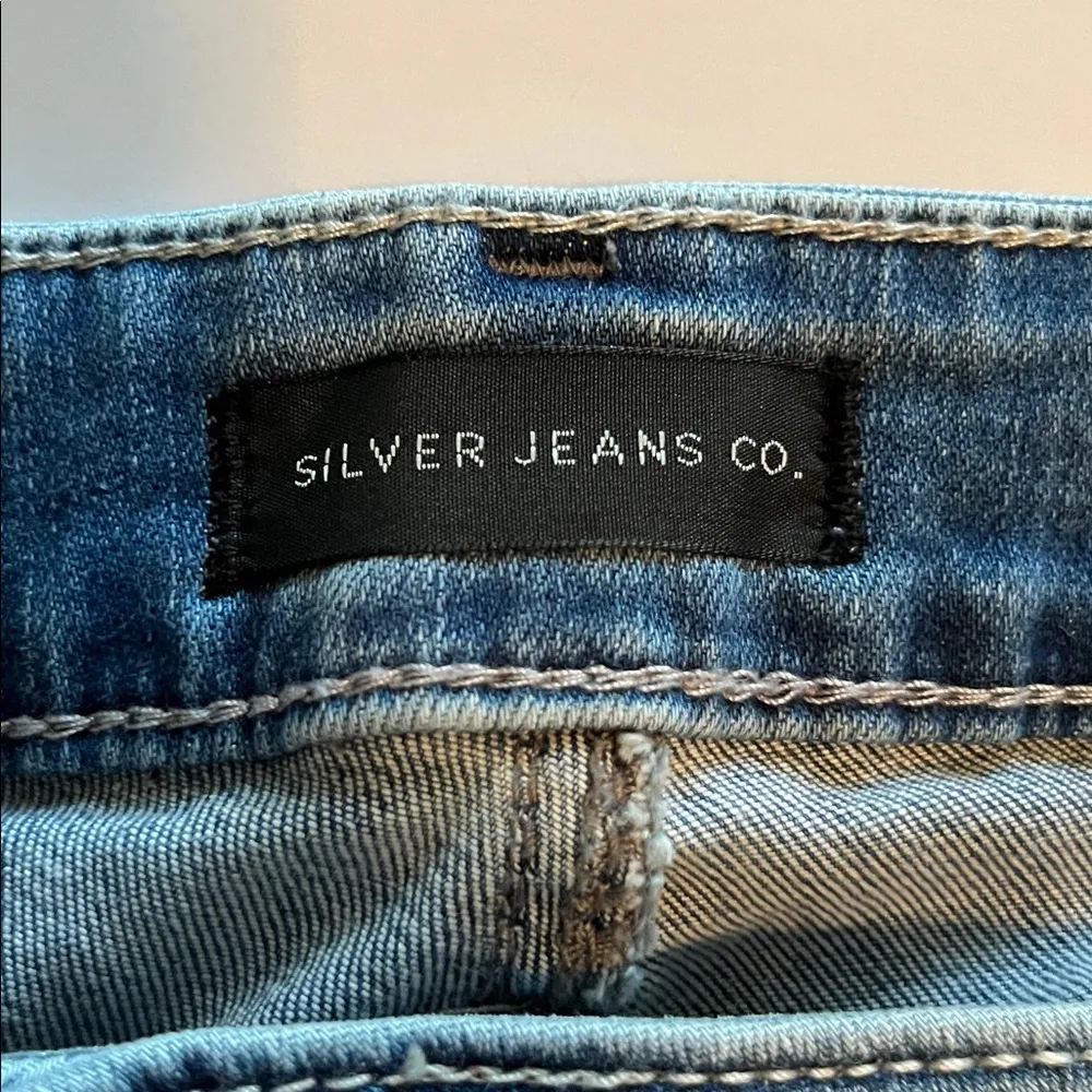 Silver Jeans Elyse Capri Mid Rise Curvy NWT Size 22 - Image 10