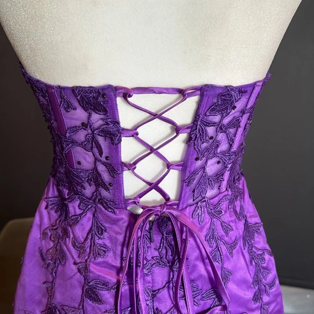 Women’s Purple Short Party Dress Beading Sheer Bodice Corset Back Ties Size 4 - Image 5