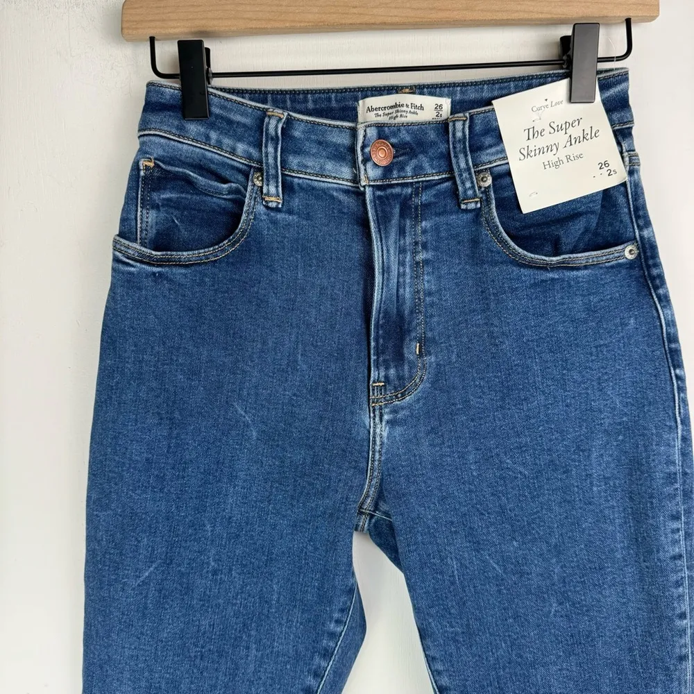 NWT Abercrombie & Fitch Curve Love Skinny Ankle High Rise Jeans Sz 2 SHORT - Image 5