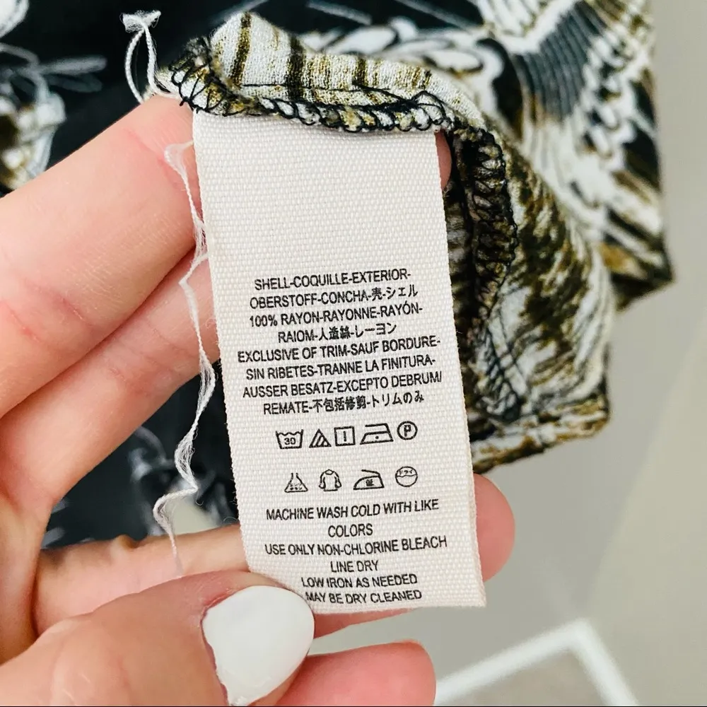 Free People Birds of a Feather Floral Blouse Black Sz Small - Image 6