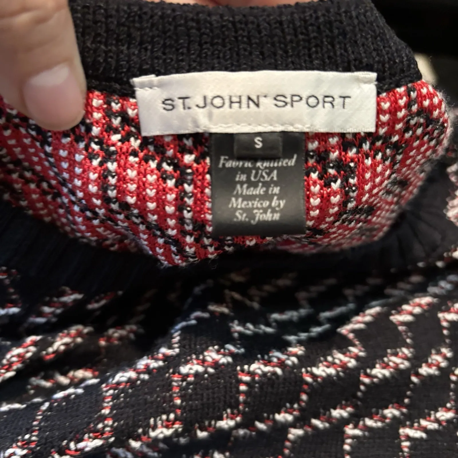 ST JOHN SPORT Women's Red White Blue  Knit Sleeveless‎ Top Size Small Sweater - Image 4