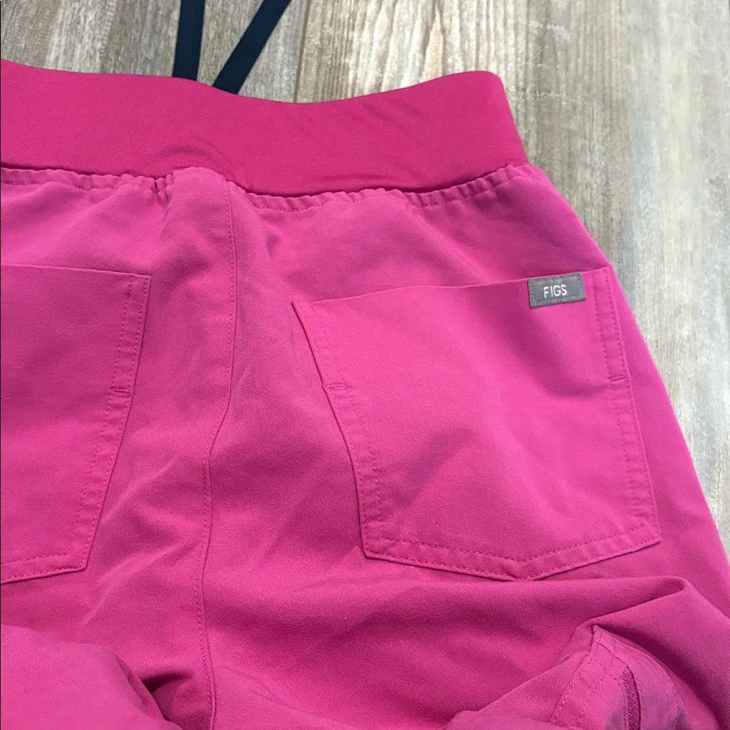 FIGS pink scrub pants size XS Tall - Image 9