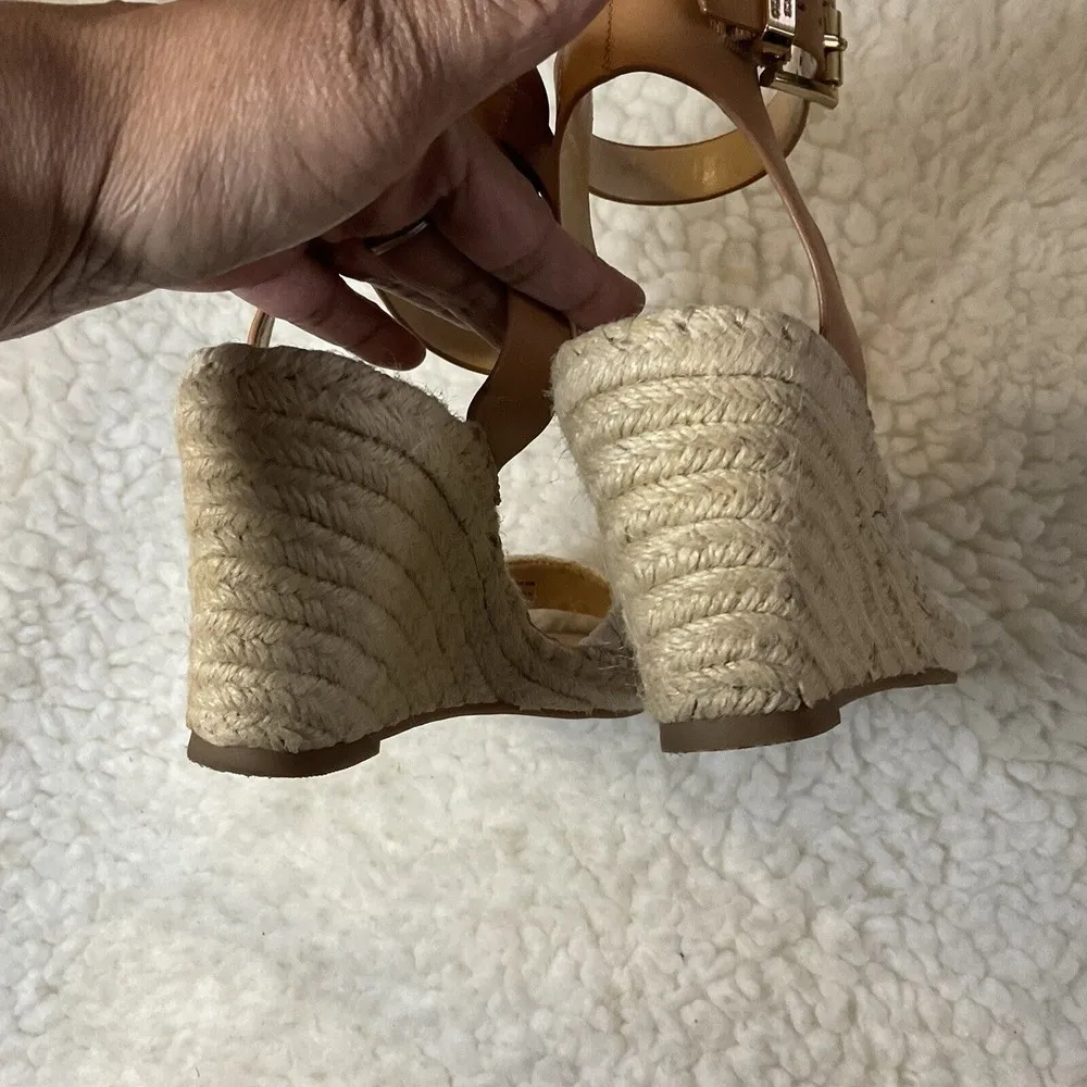 Vince Camuto Platform Wedge Sandal Women’s 9 1/2M Shoe Taupe Vp Tesa - Image 5