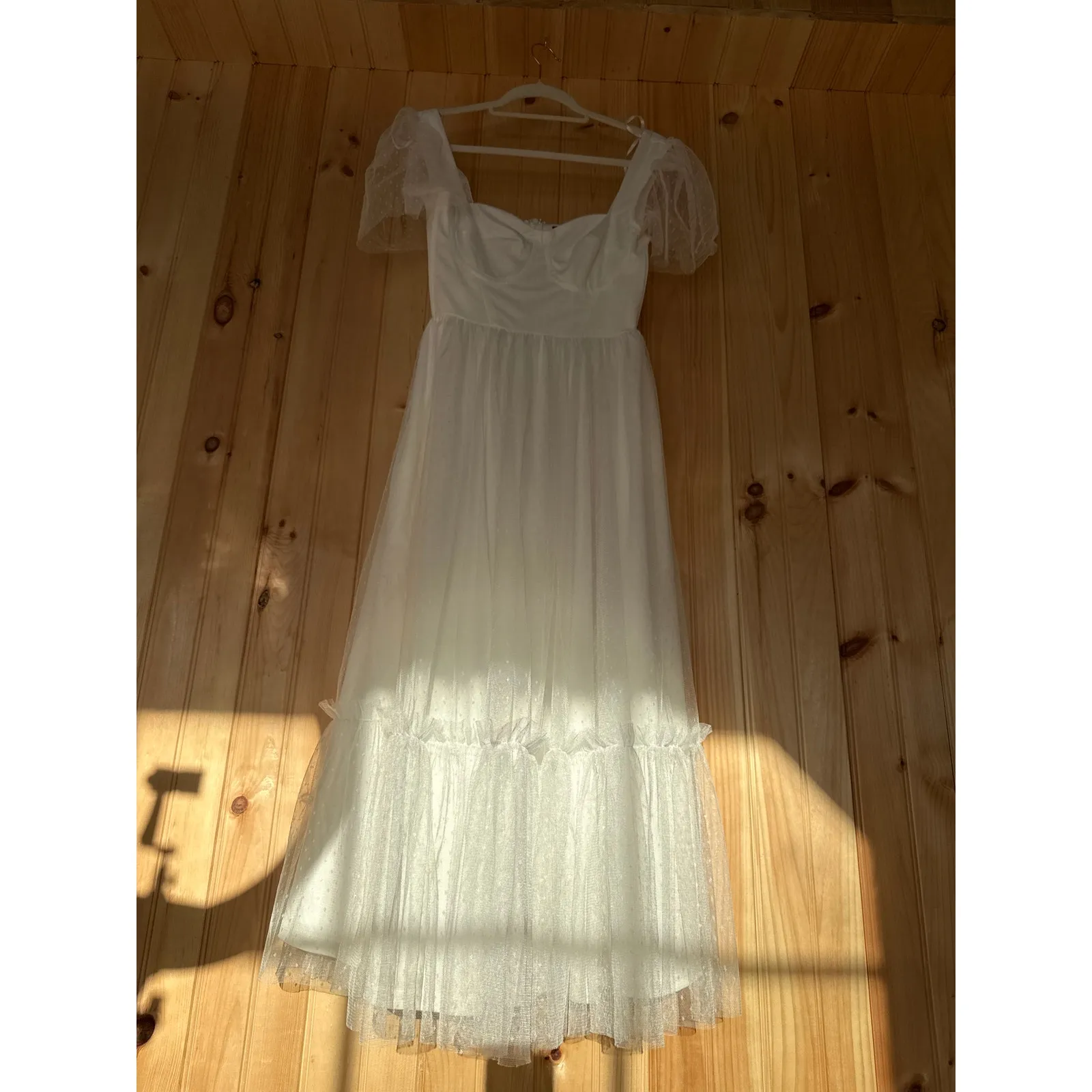 NWT Lulus Dreamy Celebration White Tulle Bustier Swiss Dot Midi Dress Bride XS - Image 2
