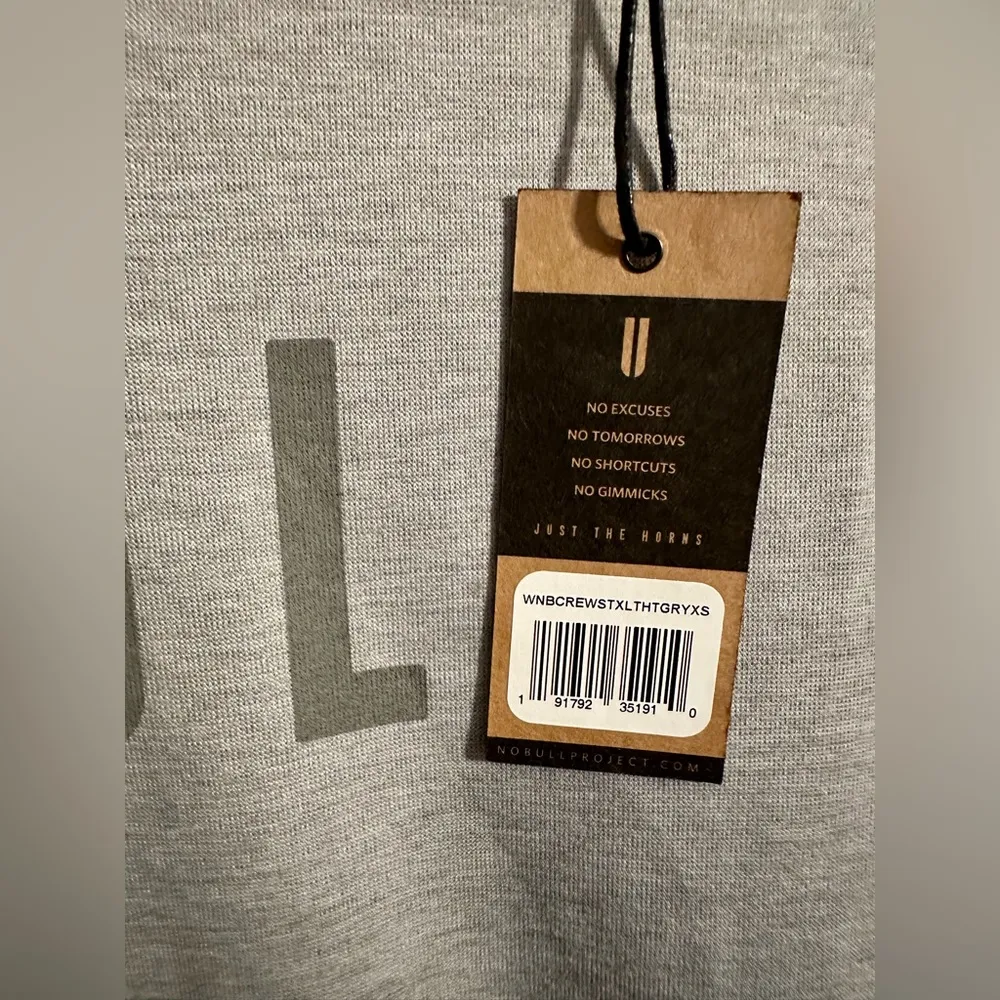 NWT NOBULL Women’s Crew Sweatshirt - XS - Light Heather Gray - Image 6