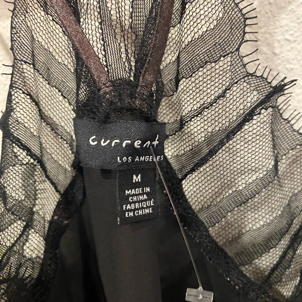 NEW  Metallic Camisole Size Medium - Image 3