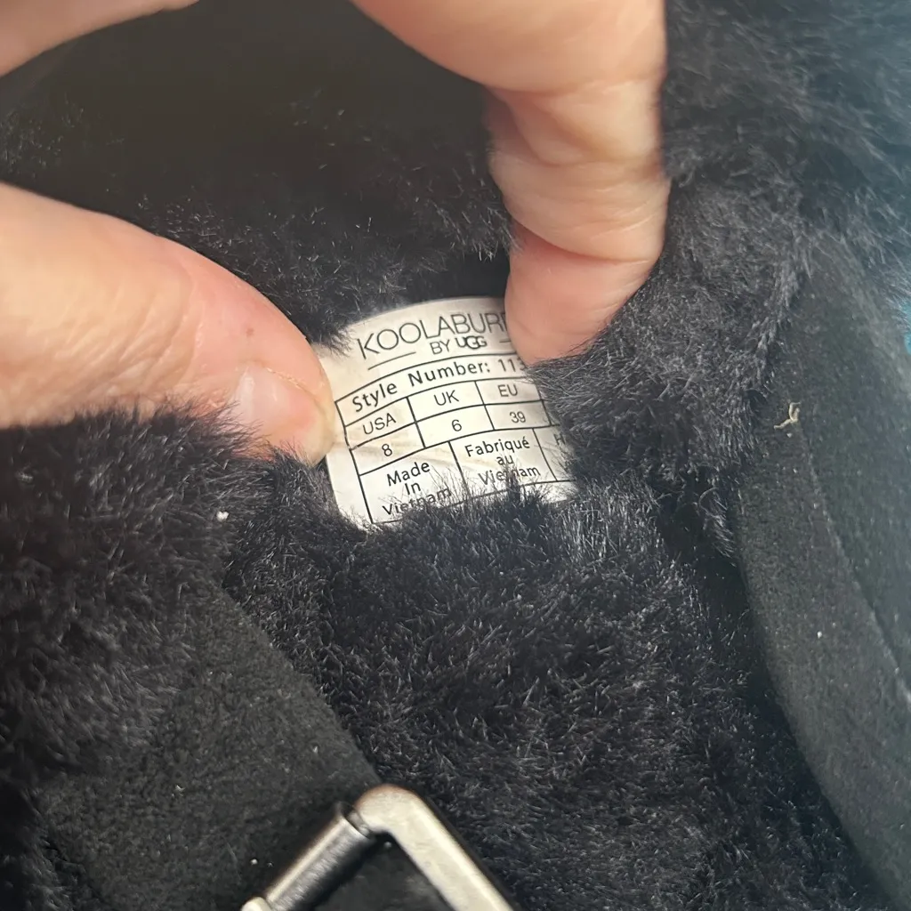 Women’s Koolaburra by Ugg Black slippers size 8 - Image 6