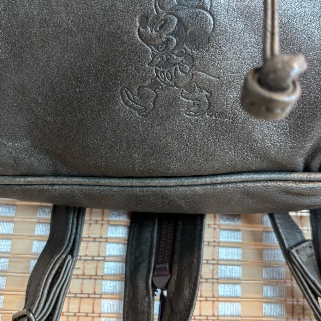 Doma Outback Mickey Mouse leather Vintage style hiking backpack travel sack Black - Image 4