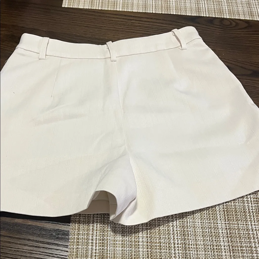 SHEIN Cream Women's Shorts - Image 2