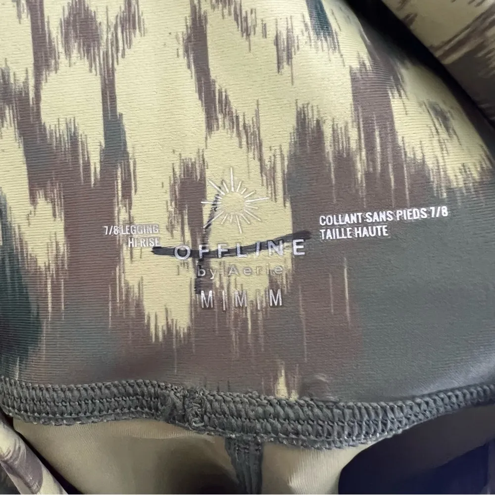 Offline by Aerie Real Me 7/8 Leggings Green Printed High Rise  Crossover - Image 7