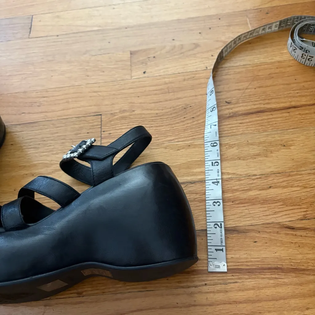 Free People Wedge Sandals Size 7 - Image 2