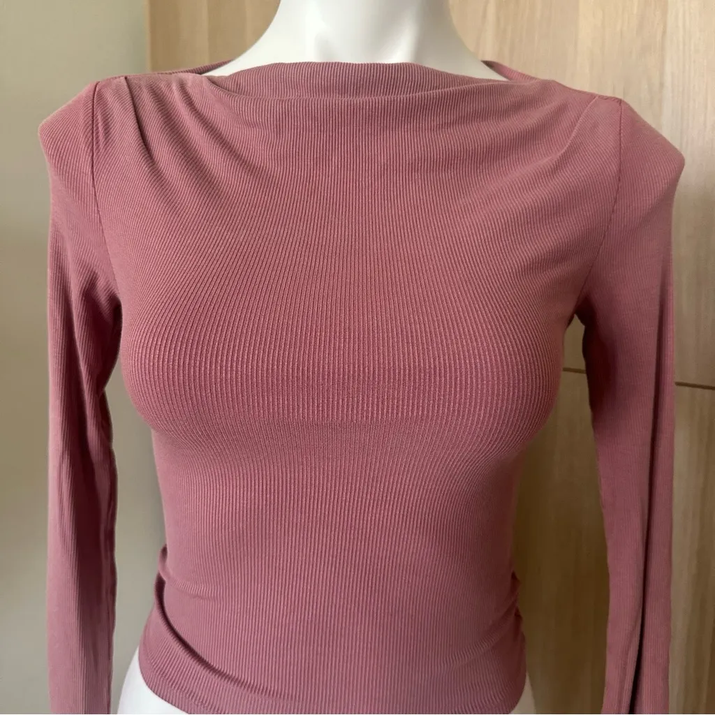 Wild Fable Women's Long Sleeve Ribbed Boatneck Top Size XXS - Image 3