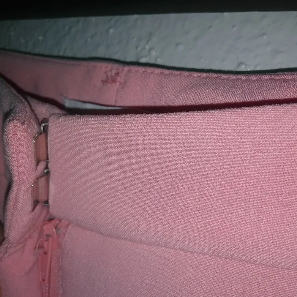 New York & Co. 2 Stretch Pink Rose Slacks Pants - Image 3