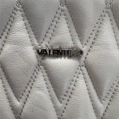 Mario Valentino Women's Quilted Cream Leather Shoulder Bag Medium - Image 4