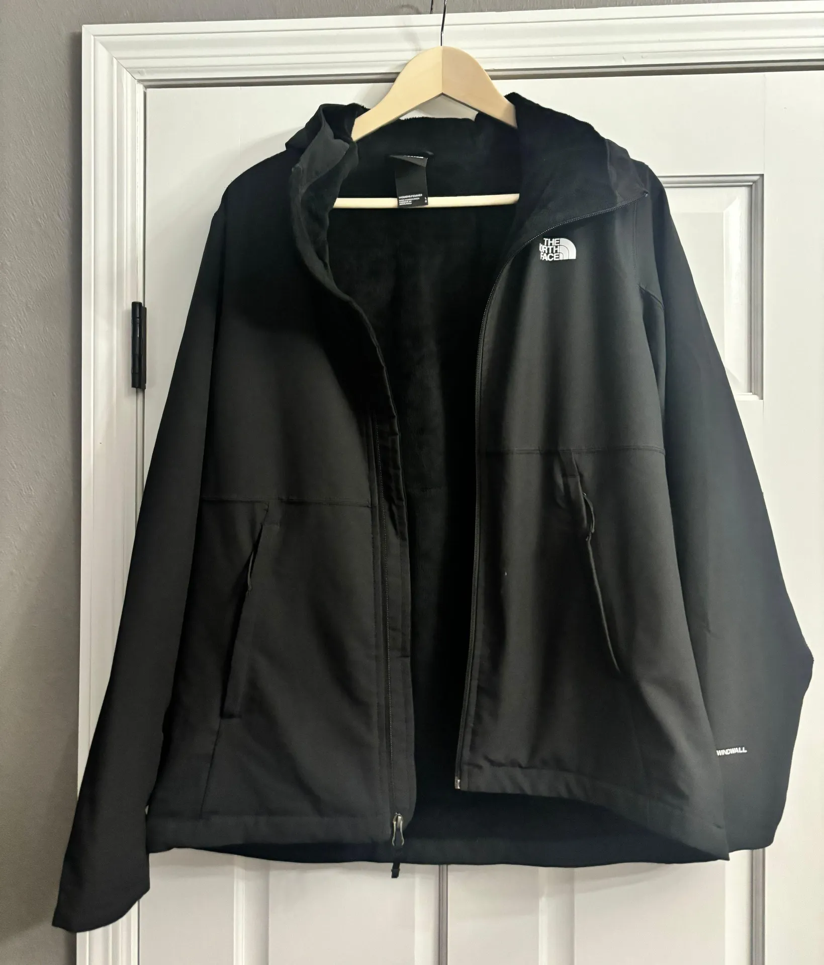 North Face Wind Wall Jacket  - Image 3