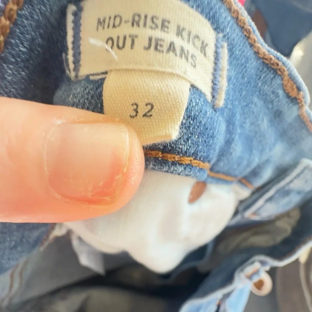 Madewell Kick Out Crop Jeans size 32 in EUC! - Image 12