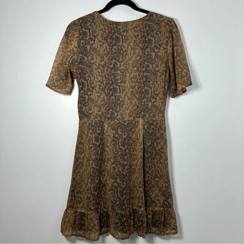 Abercrombie & Fitch Women’s Snake Skin Print Button-Up Mini Dress Size S - Image 3