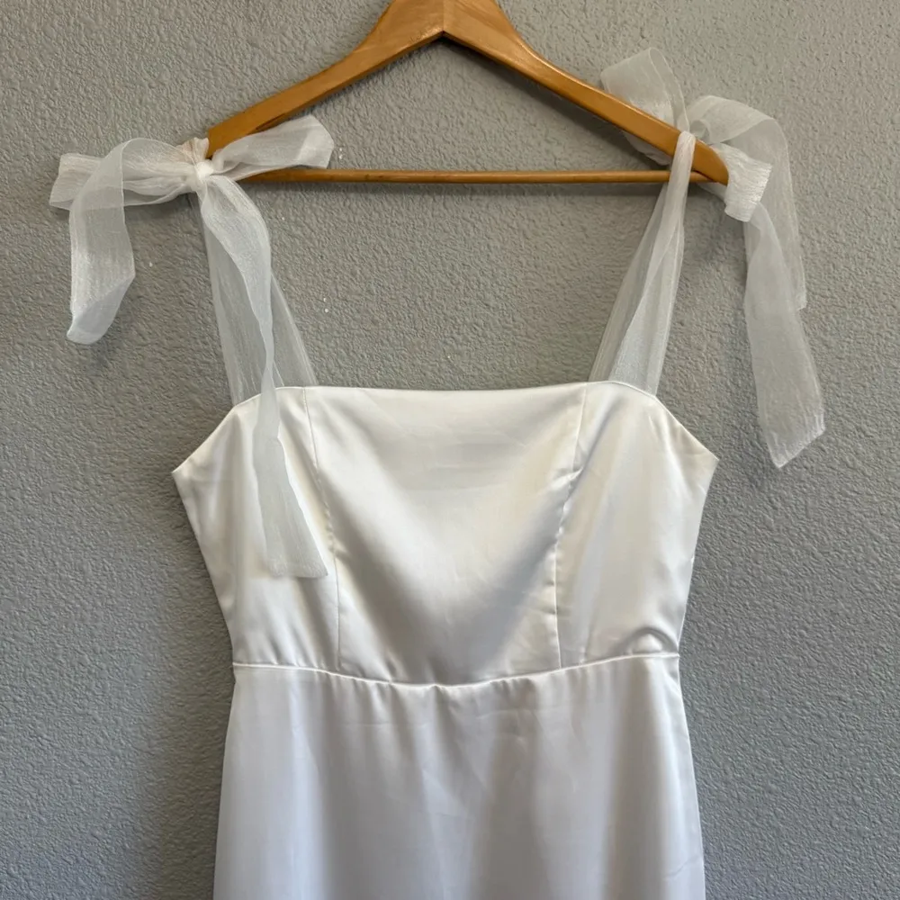 Rihoas Solid Tie Strap Midi Dress Size Medium NWT White - Image 5