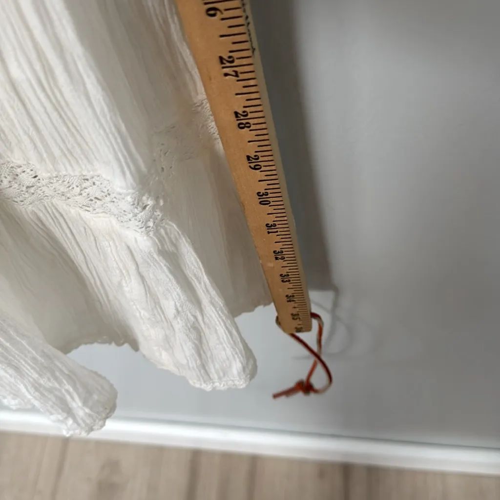 Aerie Women's White Button-Front Dress
Cottage Core Romantic Travel Size M - Image 10