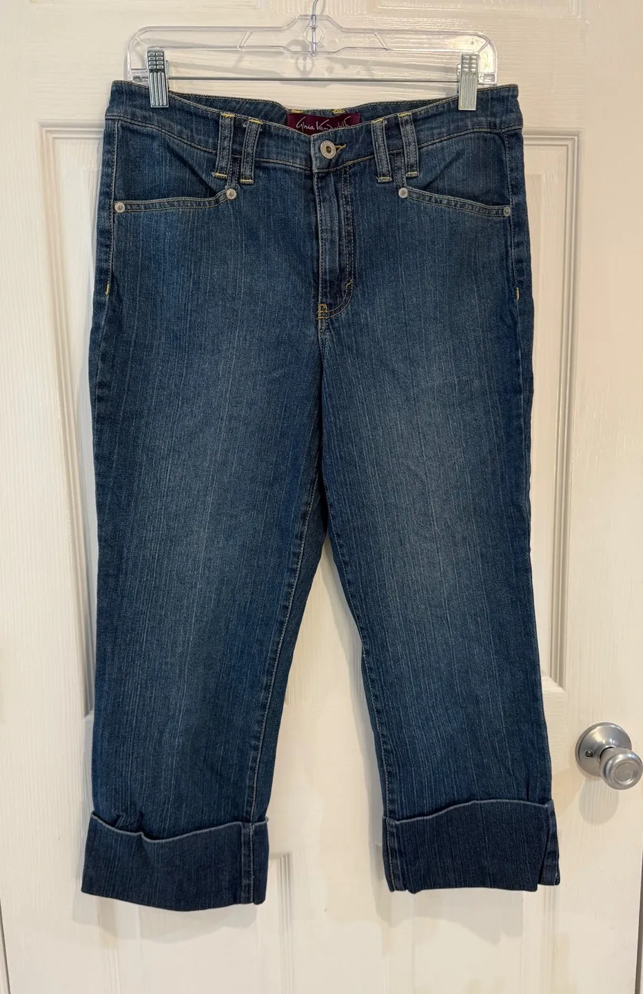Gloria Vanderbilt Denim Capri Jeans Cuffed Hem Relaxed Fit Size 10 - Image 1