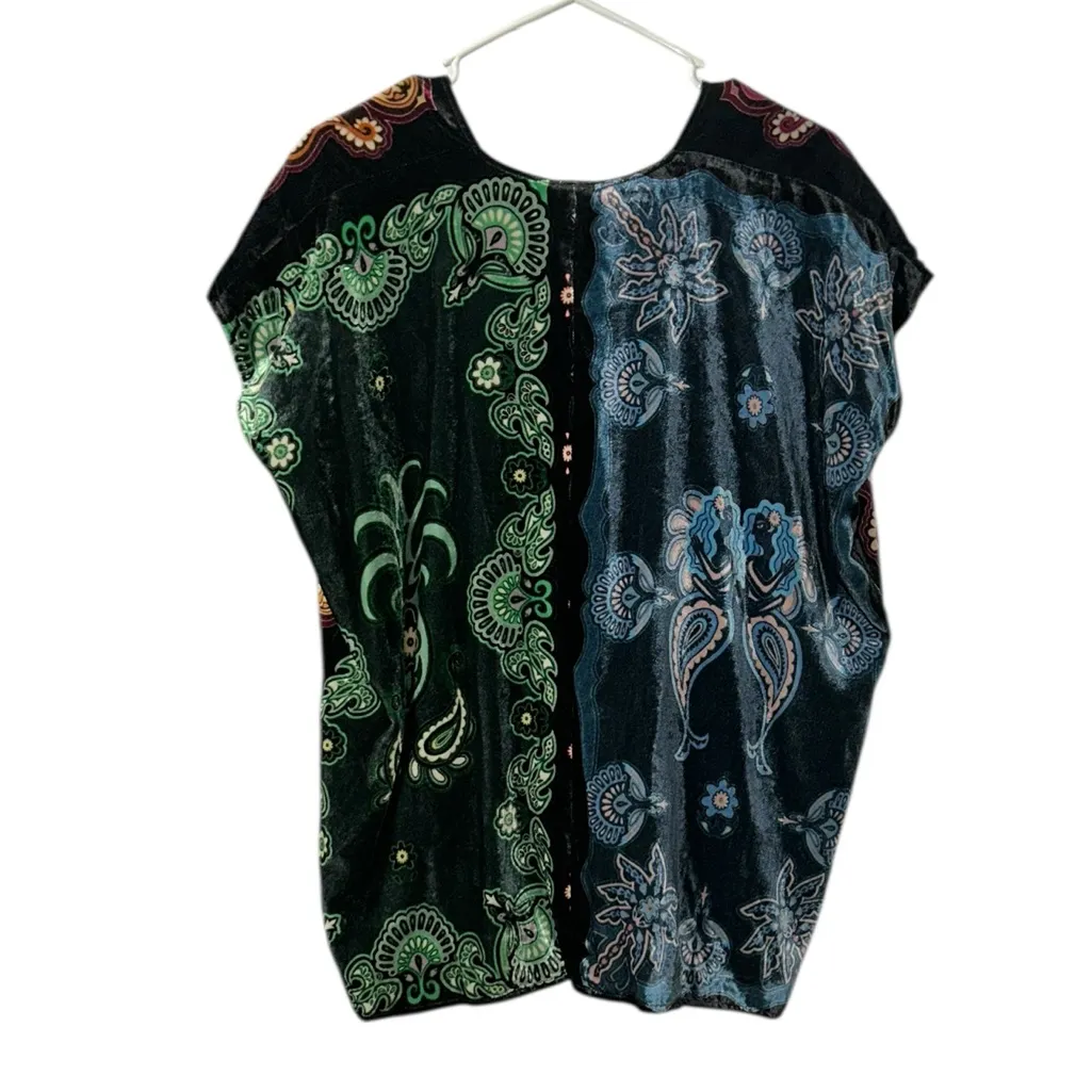 Farm Rio Multicolored Oversized Velvet Top/Blouse(Size Small) - Image 5