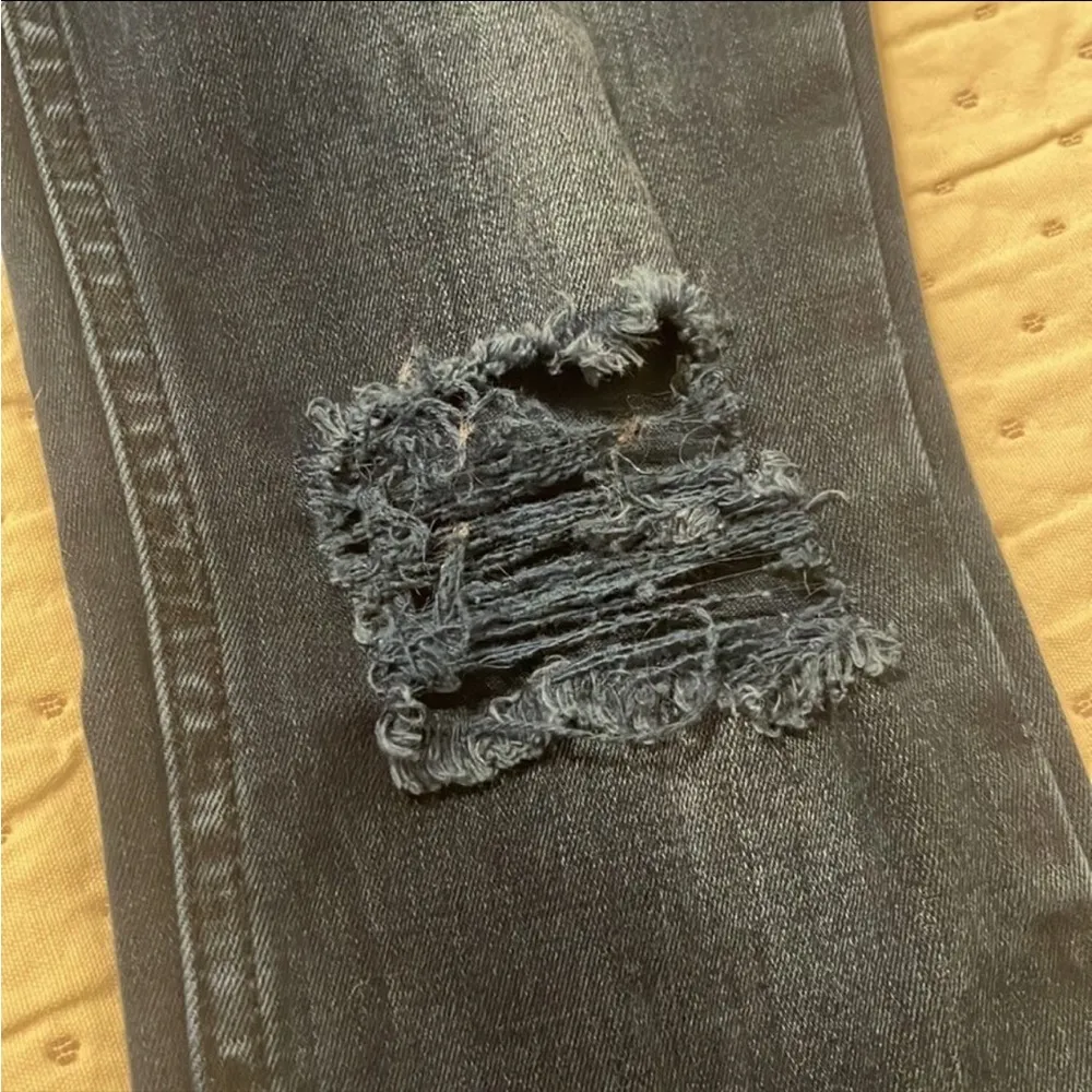 Free People Distressed Skinny Jeans - Image 7