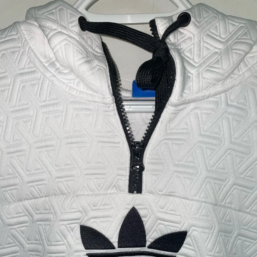 Rare Adidas sweater - Image 7