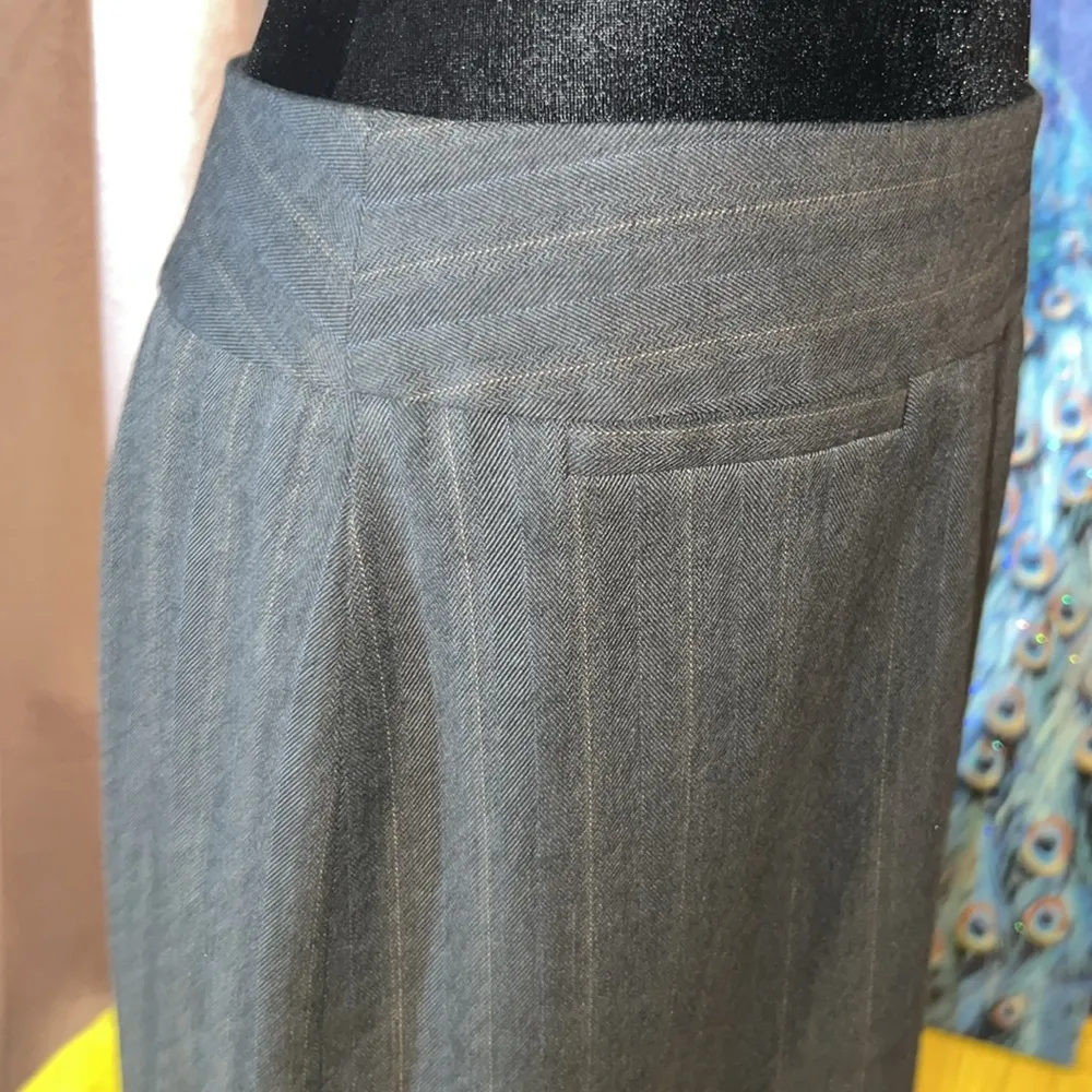 CAbi  Size 8 Pinstriped Midi Skirt - Image 5