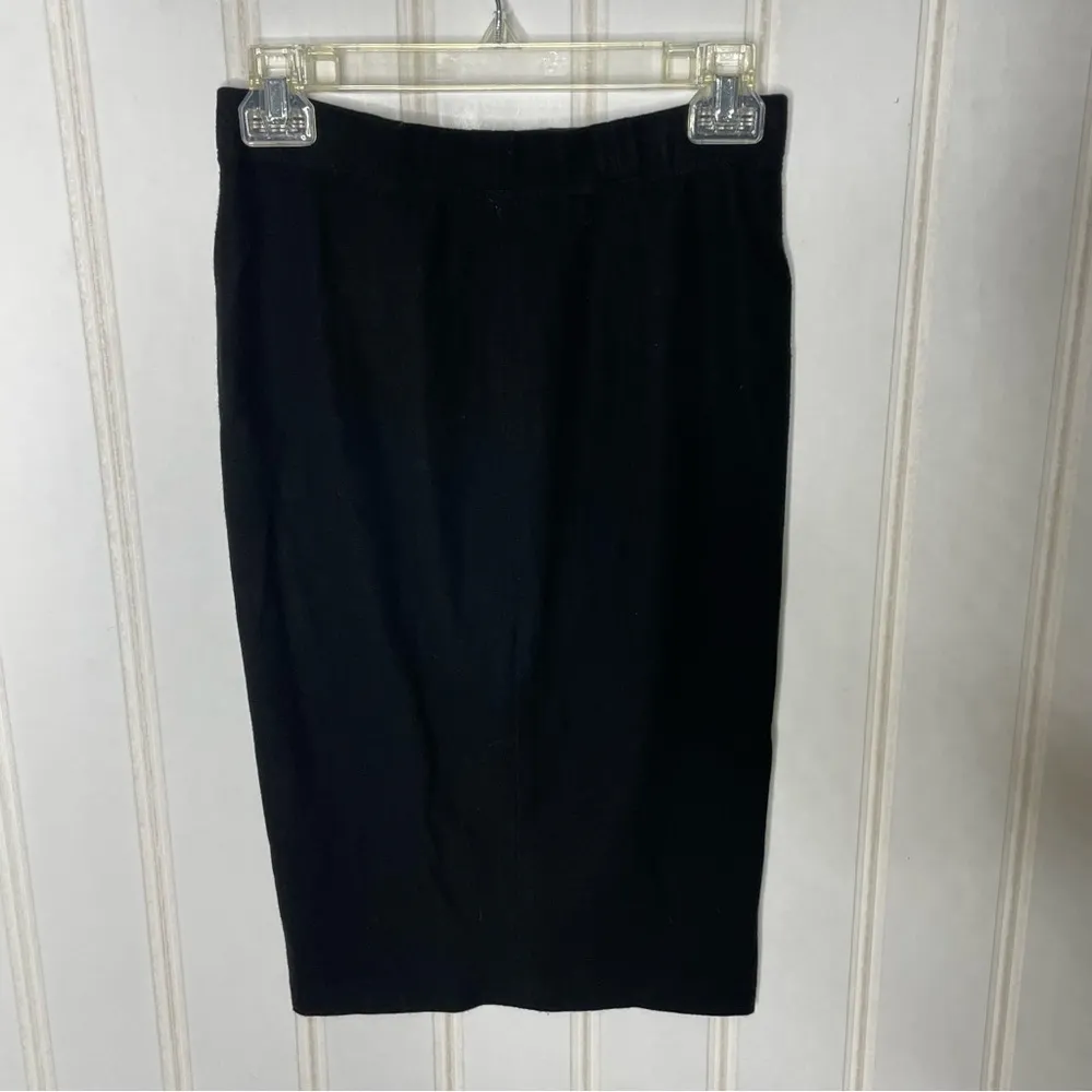 Vince Ribbed-Knit Pencil Skirt, Black Sz XS - Image 2