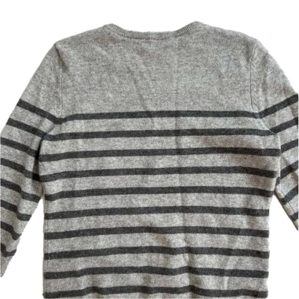 Peck & Peck scoop neck 100% pure cashmere sweater, black & gray stripes, size L - Image 5