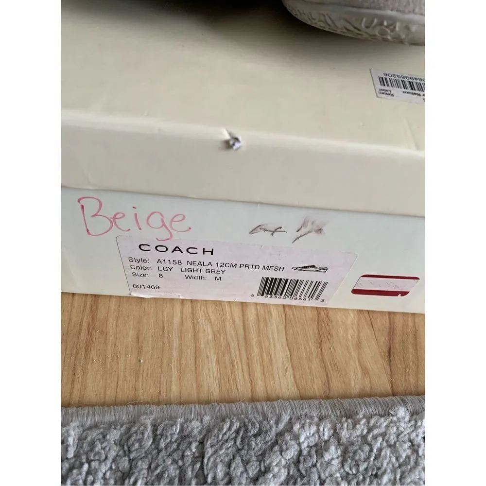 Coach white baige sneaker neala size 8 - Image 7