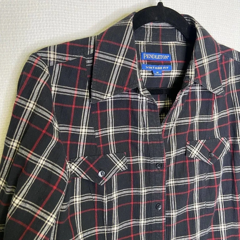 Pendleton |‎ Black Plaid Button Up Top Medium - Image 2