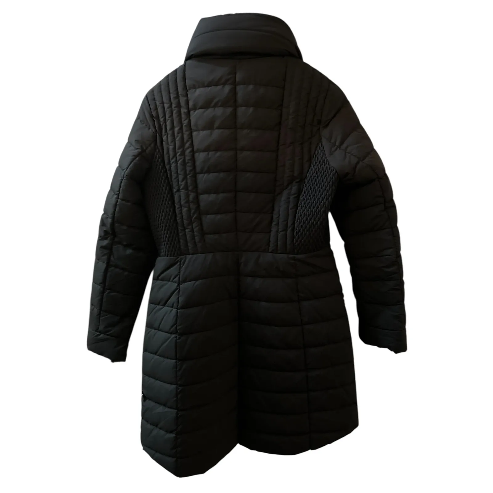 Bernardo Women's Black Puffer Coat with Stylish Collar and Zipper Details Size M - Image 6