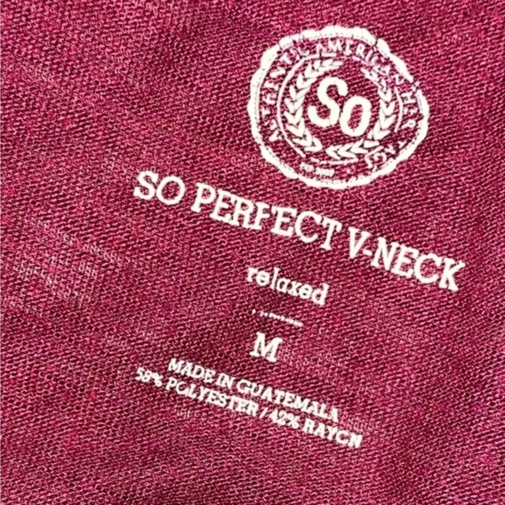 SO Red maroon short sleeve shirt top - Image 2