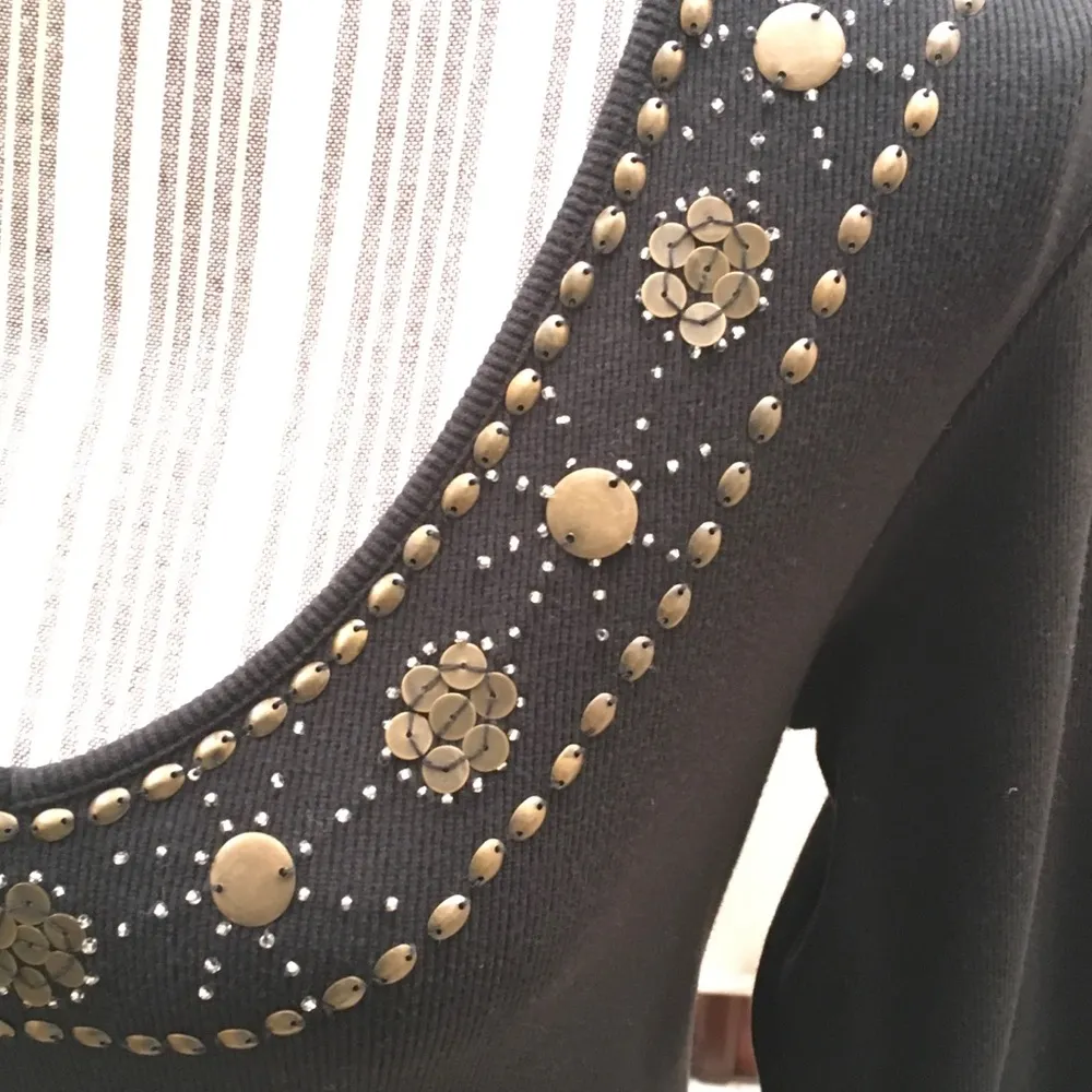 Cable & Gauge Black Top - Image 2