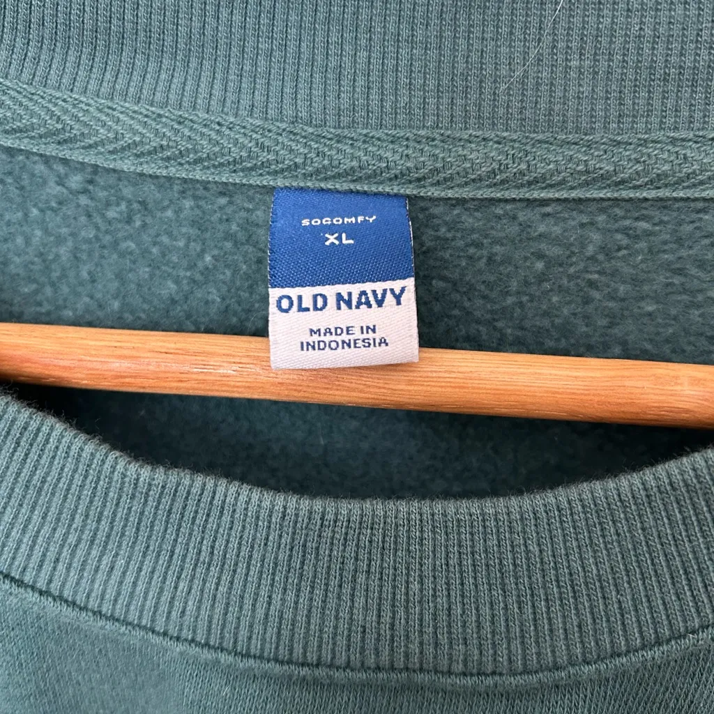 Old Navy Forest Green Pullover - Image 2