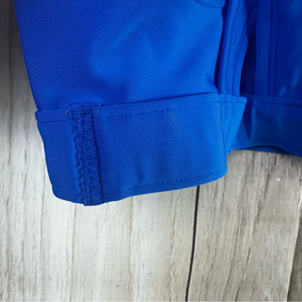 Under Armour Blue Sports Bra with Green Logo - Image 4