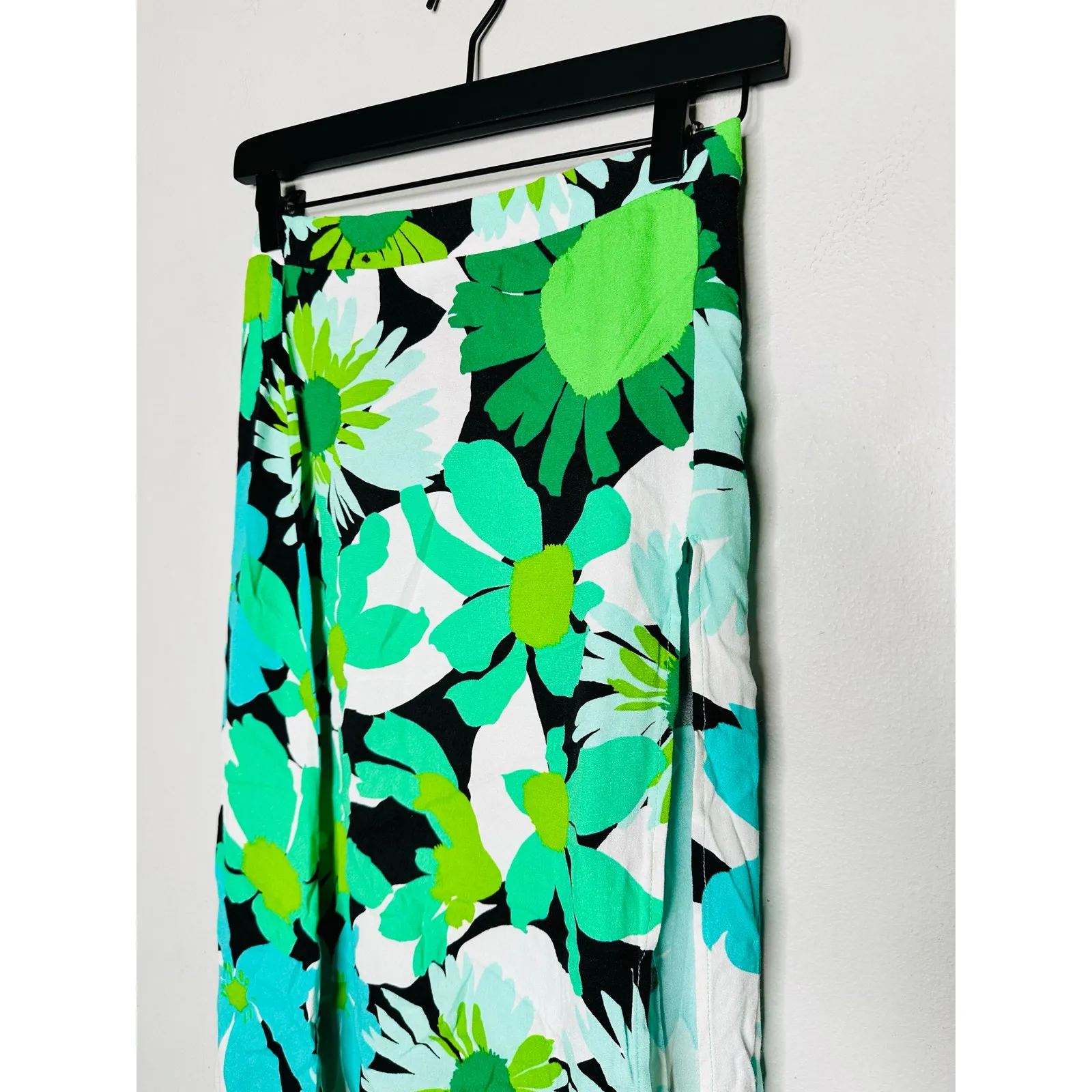AFRM Electric Green Floral Print 70s Psychedelic High Waist A - Image 6
