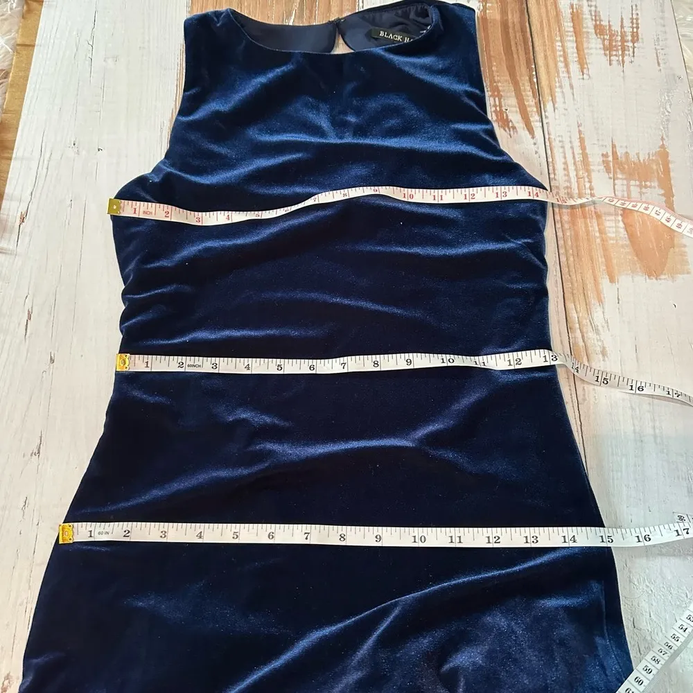 BLACK HALO Kareem Velvet Bodycon Midi Dress Size US 2 Deep Wave - Image 10