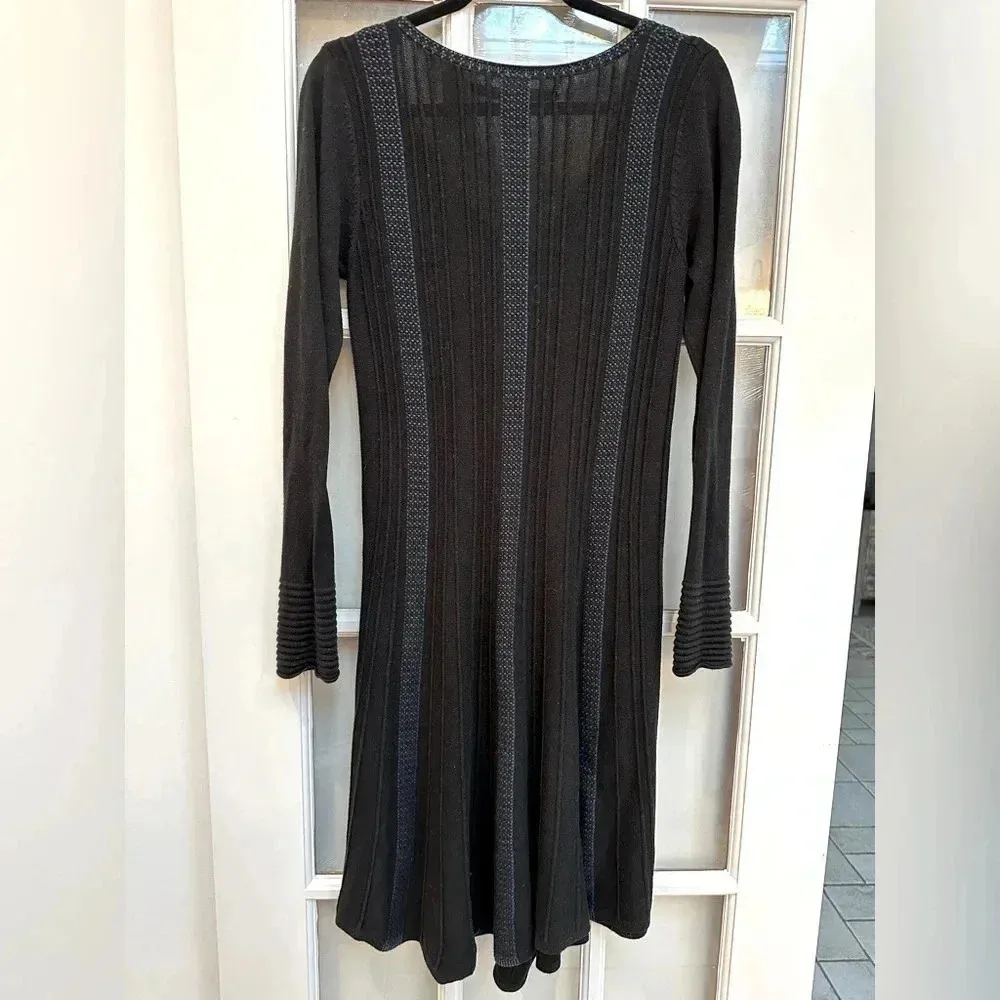 Max Studio Y2K Black With Blue Stripe Ribbed Knit Sweater Midi Dress Size M - Image 2
