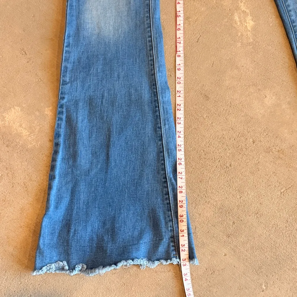 SHEIN Light Blue Wide Leg Jeans - Image 5