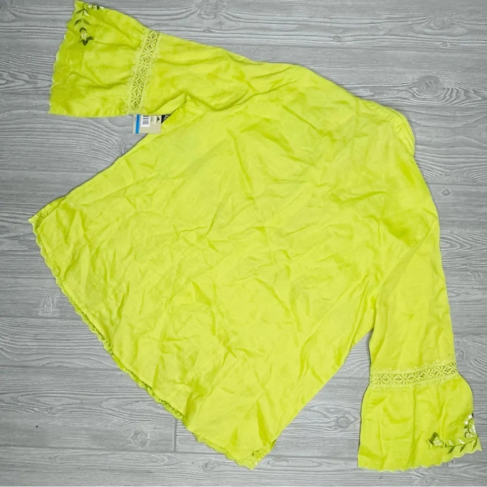 Nwt John mark celery embroidered top belle sleeve button front blouse shirt XL - Image 7