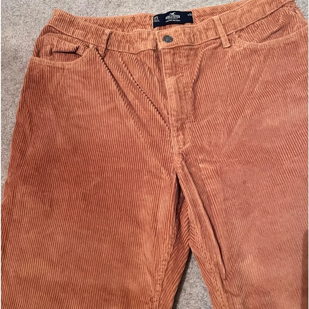 HOLLISTER Women’s Corduroy High-rise Straight Dad Pants {SHORT LENGTH} - Image 5