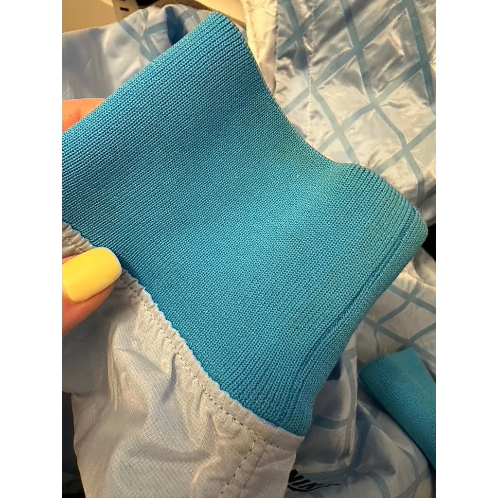 Nike Light Blue Hooded Fused Windrunner Jacket Women's Size Medium - Image 8