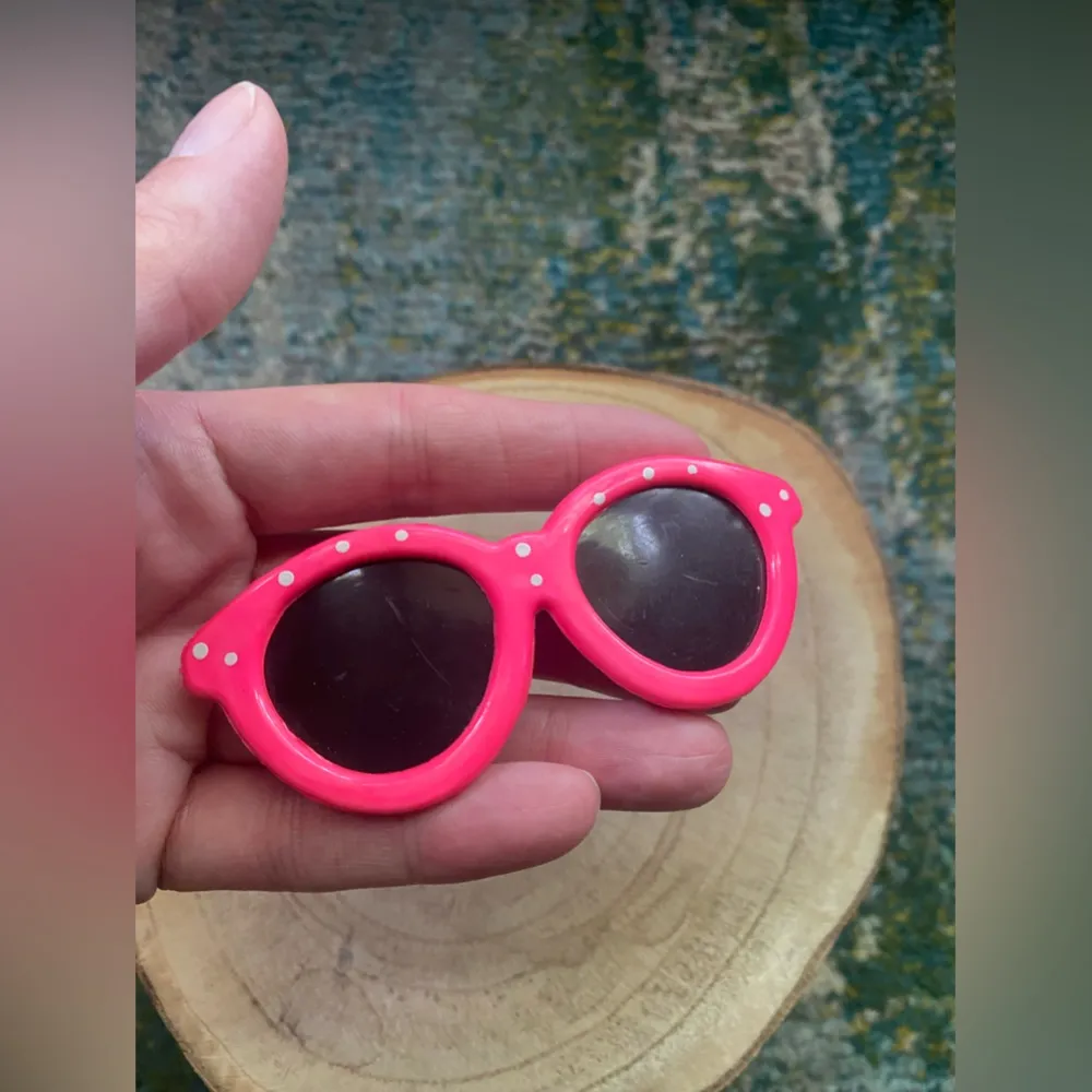 Vintage 80/90s hot pink sunglasses hair barrette - Image 2